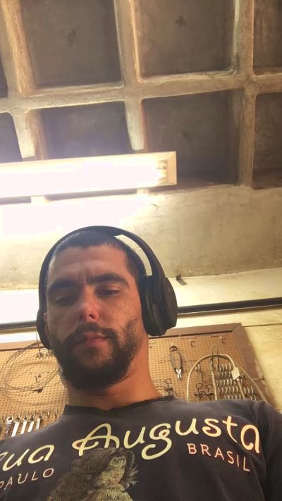 AbrahaoLutador live from Brazil