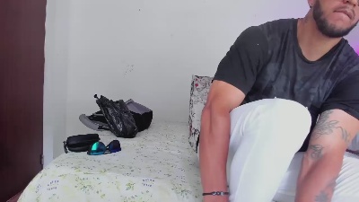 Eddy_coltt live from Colombia