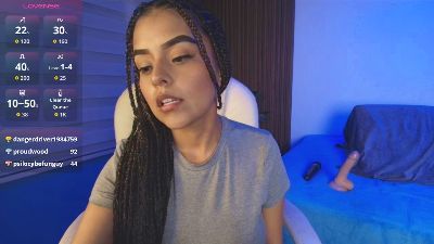 Hailey_Brie live from Colombia