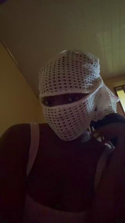 HotCeee69 live from United Kingdom