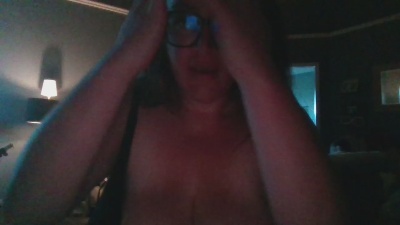 HotHousewife33 live from United States