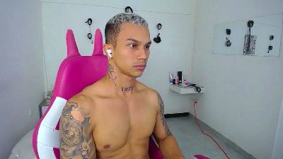 Leonard_Price live from Colombia