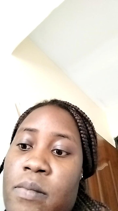 Mandycloe live from Kenya