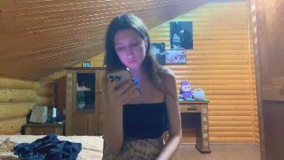 MarisaGates live from Latvia