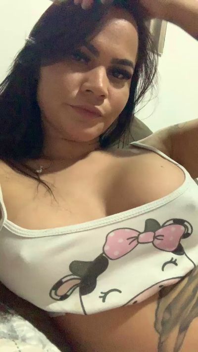 Molly9227 live from Brazil