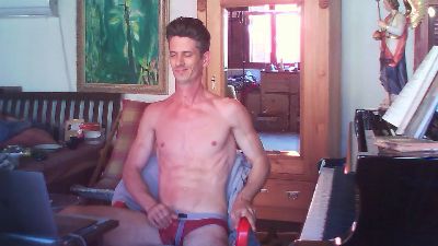 PianoTobe live from Germany