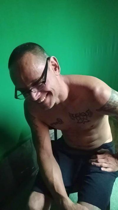 Puffshagswell live from United States