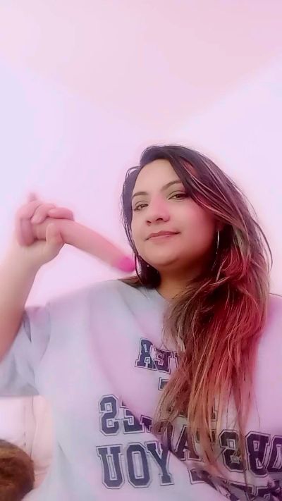 Star_rose18 live from Colombia