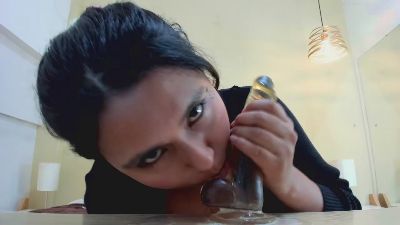 _natalie18 live from Colombia