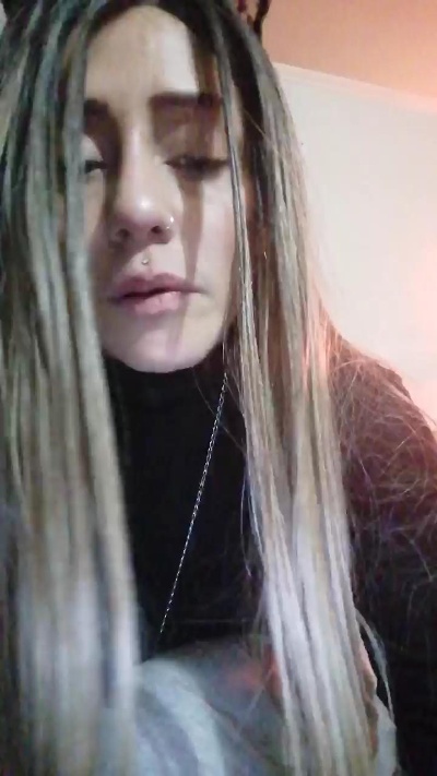 amaris_hot live from Chile