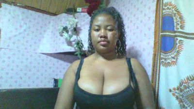 blackhoney_fun live from Madagascar