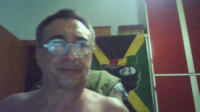 ortijah live from United Kingdom