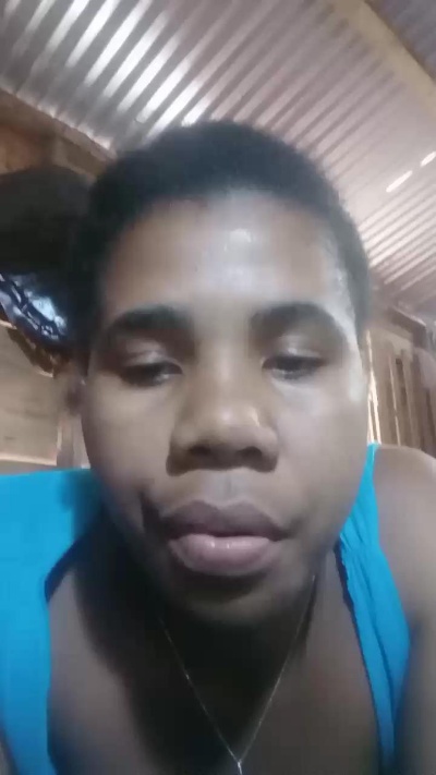 wendy204 live from Madagascar